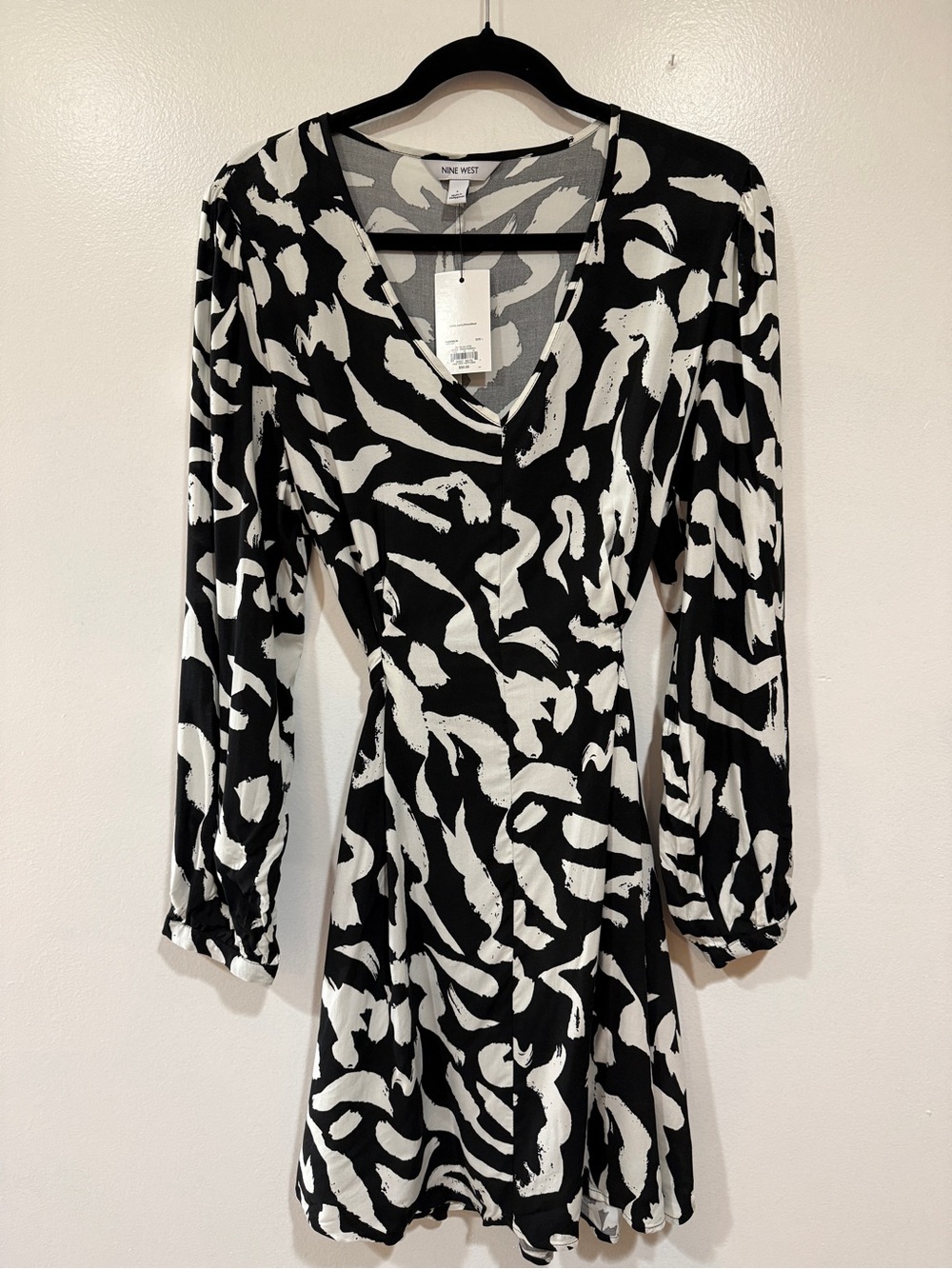 NWT Nine West Black Leopard Midi Tie Waist V Neck Flirty Abstract Womens Size L